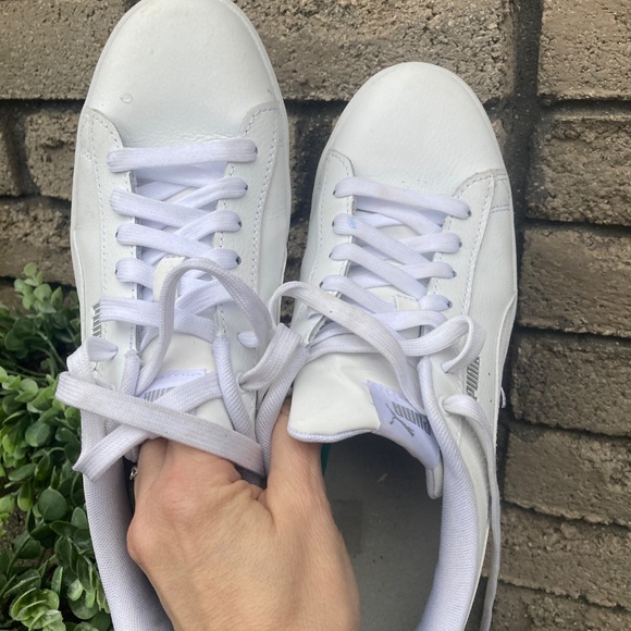 Puma Women's Carina 2.0 Sneaker - Picture 2 of 8